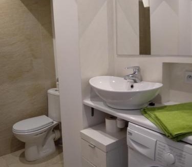 Katowice Apartamento | Studio Wiola Mały Udały