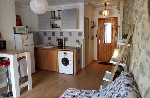 Gap Apartamento | Studio with balcony - view of esplanade-centre ville