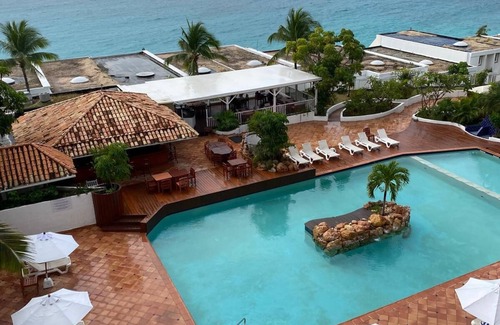Maho Apartamento | Studio with breathtaking sea view and swimming pool
