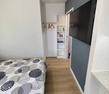 Caissargues Apartamento | Studio with garden and pool, easy Nîmes access