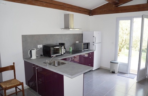 Vins-sur-Caramy Casa | Estudio con piscina climatizada.