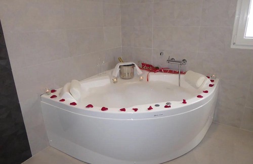 Quintana Apartamento | Studio with Jacuzzi "Balcony of the Len"