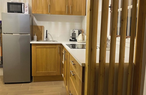 Figanieres Apartamento | Studio with Jacuzzi in charming property