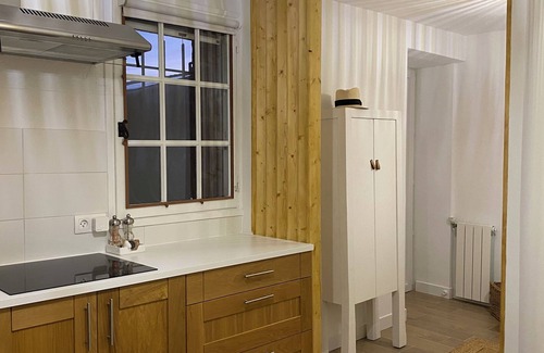 Figanieres Apartamento | Studio with Jacuzzi in charming property