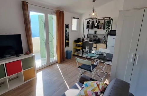 Gilette Apartamento | Studio with pool and panoramic view in Gilette