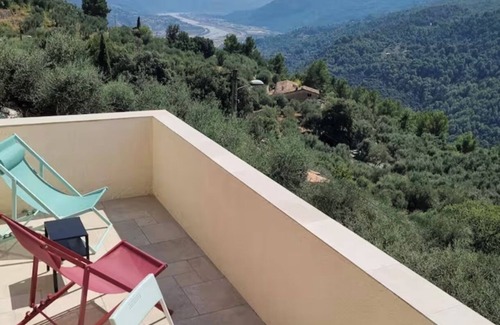 Gilette Apartamento | Studio with pool and panoramic view in Gilette
