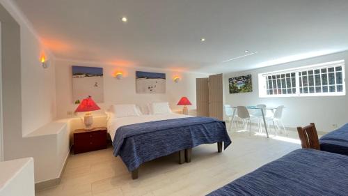 Cascais Apartamento | Studio with Private Swimming Pool and Garden
