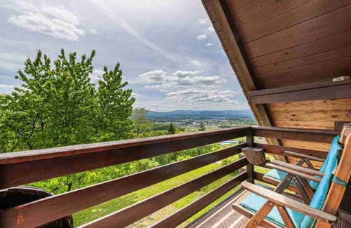 Trska Gora Apartamento | Casa vacacional con una vista bonita