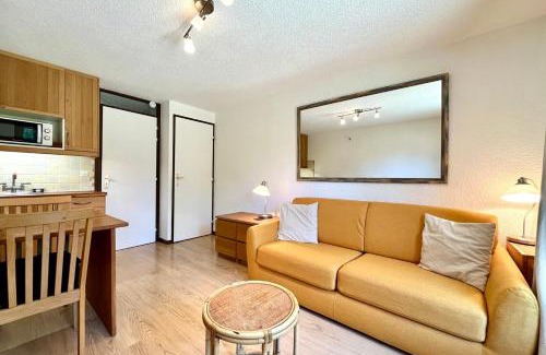 Demi-Quartier Apartamento | Studio with south facing terrace in Demi-Quartier