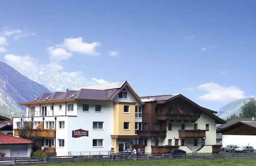 Laengenfeld Apartamento | Holiday apartment with wellness area