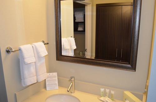 Bowling Green Apartamento | Estudio a poca distancia del centro de conferencias Knicely | Desayuno diario gratis!