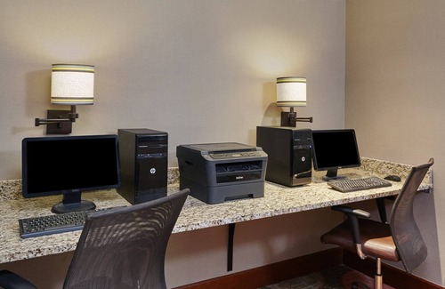 Bowling Green Apartamento | Studio Within Walking Distance to Knicely Conference Center | Free Daily Breakfast!