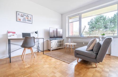 Nordstadt Apartamento | Studioapartment mit Küche und großem Balkon