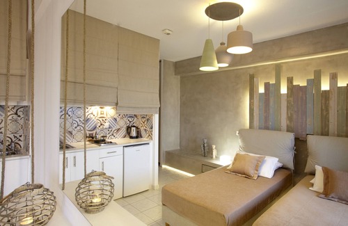 Kamari Casa | Studios Marios