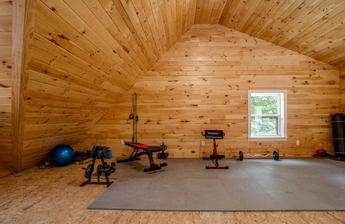 Valois Casa | Stugan-Seneca Lake House