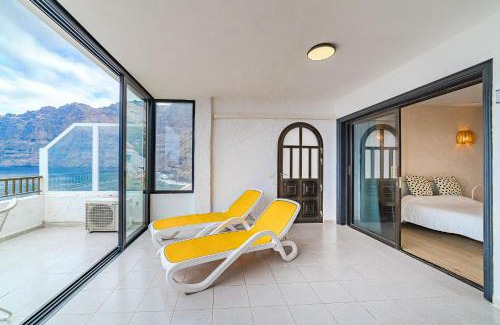 Los Gigantes Apartamento | Stunning cliffs and ocean view in Los Gigantes