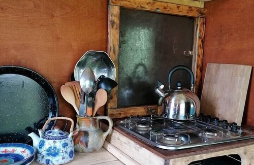 Totnes Cabina | Stunning 1-Bed Cabin in Totnes