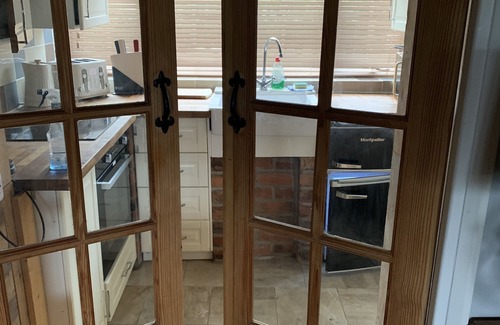 Queensbury Cabaña | Stunning 1-bed Cottage in Halifax