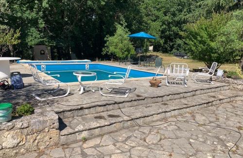 Loubezs-Bernac Casa | Stunning 18th Century Country House