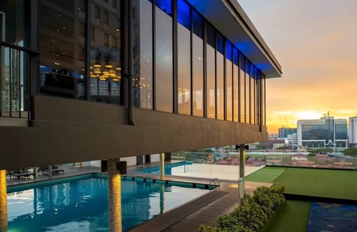Bunga Paya Pantai Apartamento | Stunning 1BR Suite Perfect View at Melaka Malaysia