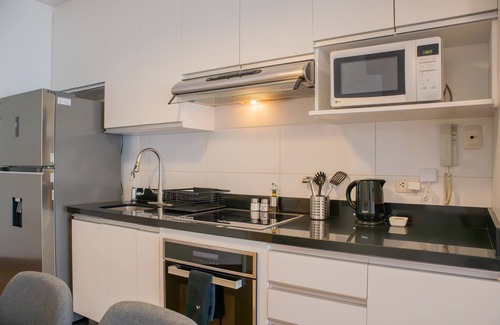 Chacarilla-Santa Cruz Apartamento | Stunning 1BR With Great Deco in Miraflores