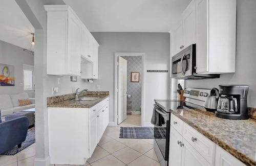 Surfside Casa | Stunning 2/2 dream beach getaway in Surfside