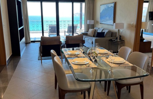 El Rosarito Condominio | Stunning 2 B/R ocean front condo near Cabo San Lucas