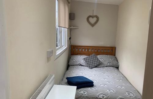 Denbigh Casa | Stunning 2-Bed Cabin in Nantglyn Denbigh