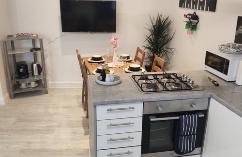 Alibon Apartamento | Stunning 2-Bed Apartment in London Dagenham