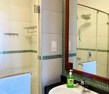 Mtwapa Apartamento | Stunning 2 Bed Room Unit with Ocean View