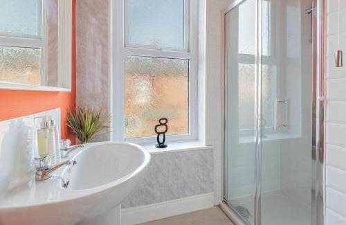 Carlisle Casa | Stunning 2BD Stay in Carlisle!
