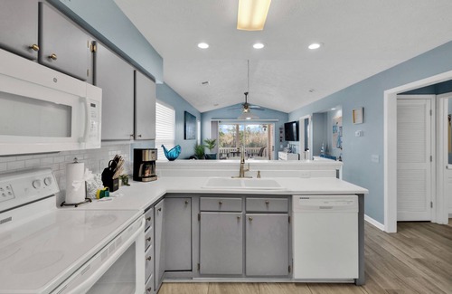 Carolina Forest Condominio | Stunning 2BR Condo at Waterway Village