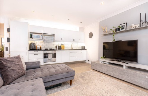 Kilburn Apartamento | Stunning 2BR Flat w/private Garden, Kilburn