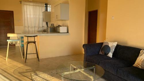 Mlingotini Apartamento | Stunning 2BR in Dar Beach, Dining, Transit Nearby