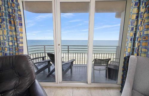 Brush - Stewarts Casa | Stunning 2BR Oceanfront Beach Villa - 3 Balconies