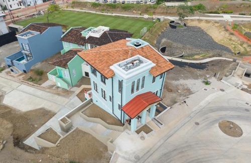 Las Catalinas Casa | Stunning 3-BD Beachside Home with Small Pool