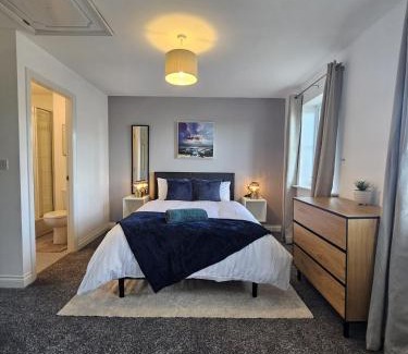 Wakefield Casa | Stunning 3 bed house, Company workers WLC, Netflix