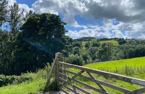 Llanychan Casa | Stunning 3-Bed House in a private hidden valley