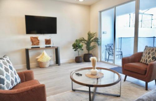 Four Corners Casa | Stunning 3 bedroom 3 bath townhome 363