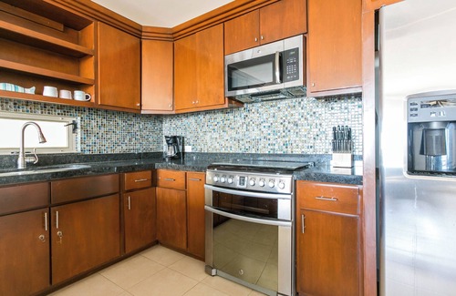 Juárez Condominio | Stunning 3BD/2BA second-floor condo with breathtaking views!