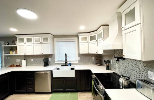 Richmond Casa | Stunning 3BR 2.5BA home in Richmond’s Premier West End Location