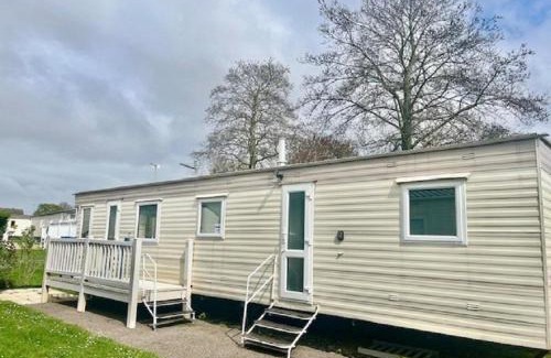 Scratby Otro | Stunning 4 Berth Caravan In Seaside Village Of Scratby, Norfolk Ref 19150S