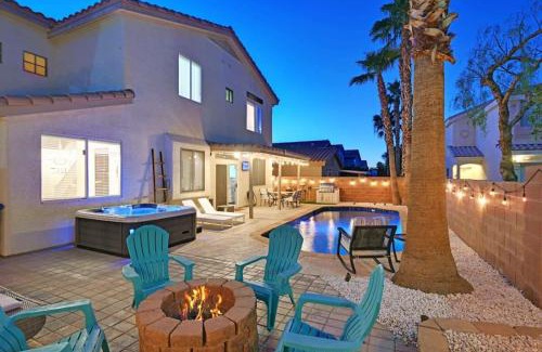 MacDonald Ranch Casa | Stunning 4BR Getaway w Pool, Hot Tub, & Firepit