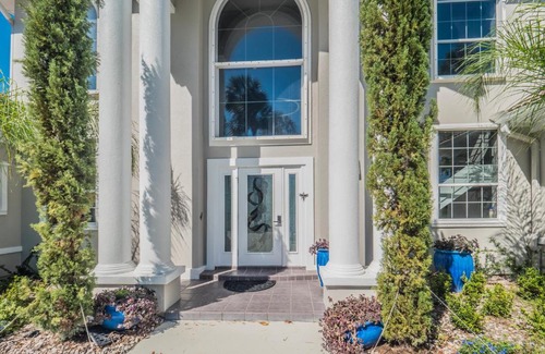 Ormond Beach Casa | Stunning 4BR Luxurious Home on River!