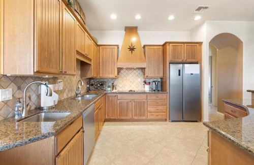 Desert Hills Casa | Stunning 4br Retreat W Private Pool