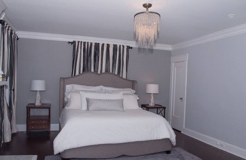 Elizabeth Casa | Stunning 5 BdRm/3 Bth Home near EWR Airport , Mins. from Times Square & Shopping