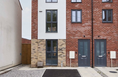 Failsworth Casa | Stunning 5 Bed House in Manchester by PureStay