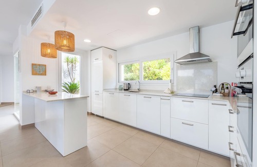 Cala d'Or Villa | Villa de lujo de 5 dormitorios con piscina climatizada con vista al estuario de Cala d'Or
