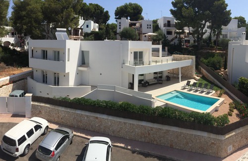 Cala d'Or Villa | Villa de lujo de 5 dormitorios con piscina climatizada con vista al estuario de Cala d'Or