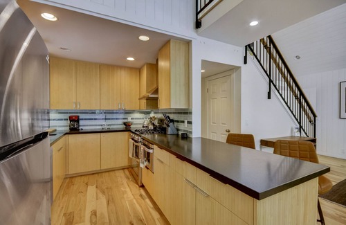 Downtown Park City Chalet De Esquí | Lujo 5BR / 4BA ... Pasos a la principal, capacidad para 14